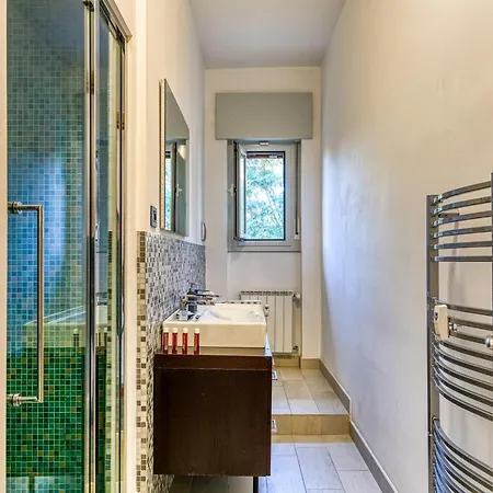 Apartment Uptown Cosy Flat With Sea View